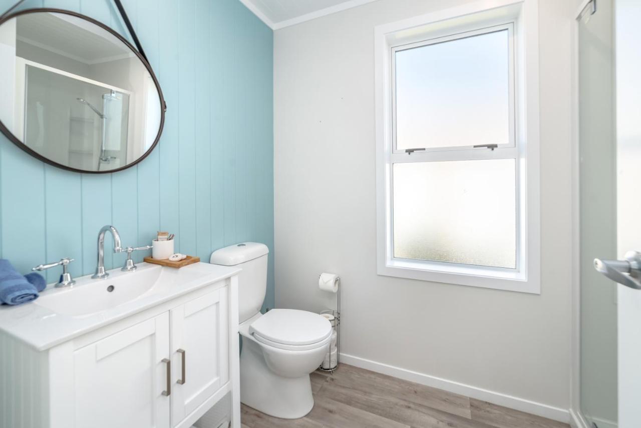 Blue Bungalow Martinborough Extérieur photo